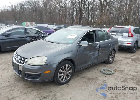 2010 Volkswagen Jetta Se from USA, damaged, VIN 3VWRZ7AJ8AM017928